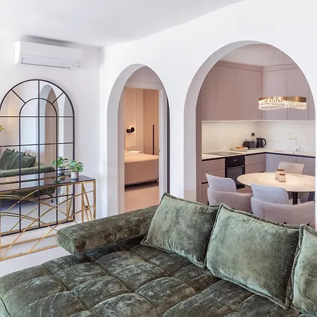 Unique Mediterranean 4 Star With Zone * Ντουμπρόβνικ