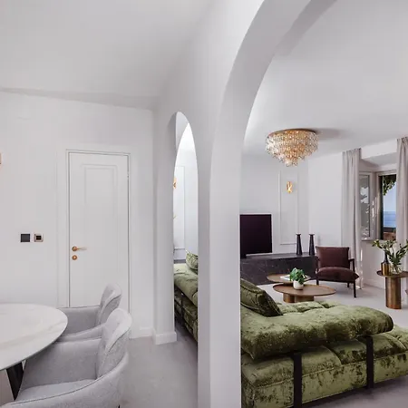 Unique Mediterranean 4 Star With Zone * Ντουμπρόβνικ