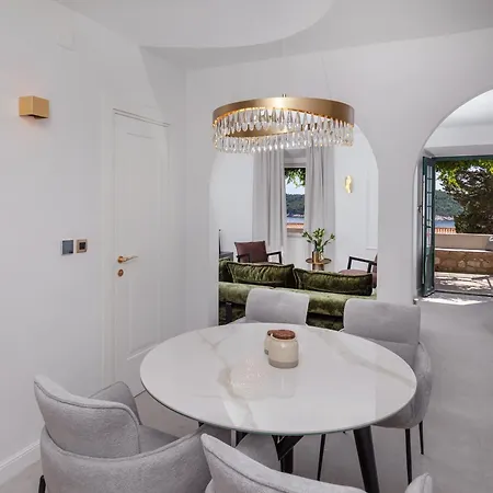 Unique Mediterranean 4 Star With Zone Апартаменты Дубровник