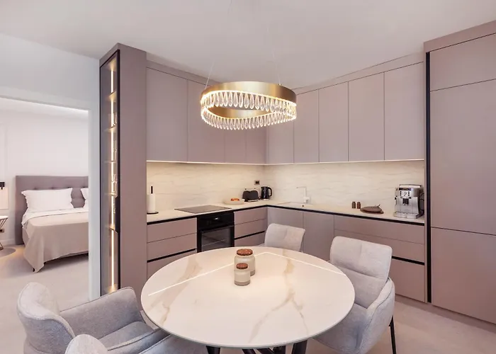 Unique Mediterranean 4 Star With Zone Apartament